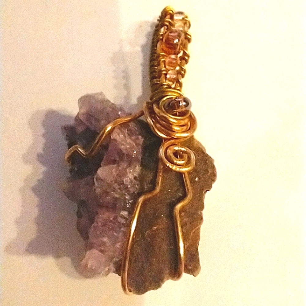 🇨🇦Amethyst in the Rough Pendant